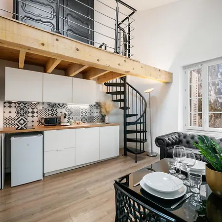 Evasion En Duplex Au Coeur De La Vieille *
