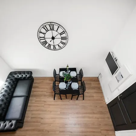 Evasion En Duplex Au Coeur De La Vieille