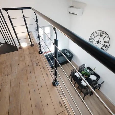 Evasion En Duplex Au Coeur De La Vieille Saint-Laurent-du-Var