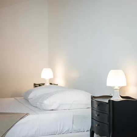 Evasion En Duplex Au Coeur De La Vieille Saint-Laurent-du-Var